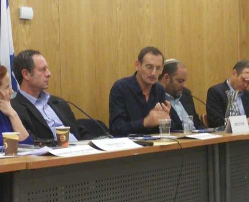 תמונה של ח"כ דב חנין נואם במהלך כנס השקת מדד השקיפות באתרי הרשויות המקומיות לשנת 2016 בוועדת השקיפות בכנסת