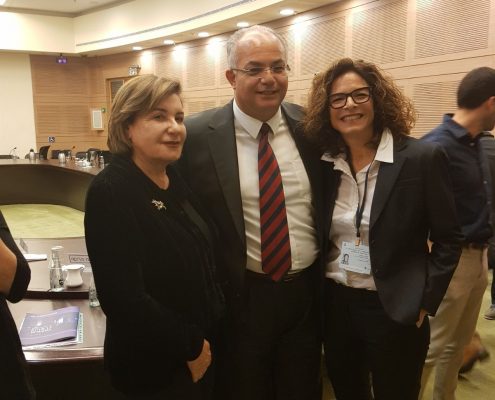 השופטת בדימוס נילי ארד ויפעת זמיר בכנס השקת מדד השקיפות באתרי הרשויות המקומיות לשנת 2017, ועדת השקיפות בכנסת