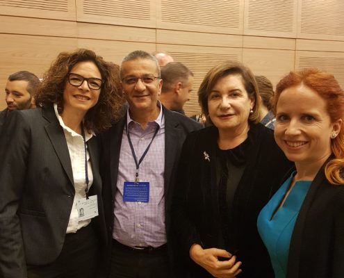 ח"כ סתיו שפיר, השופטת בדימוס נילי ארד, סאמי תלאוי מנכ"ל עיריית טייבה, ויפעת זמיר בכנס השקת מדד השקיפות באתרי הרשויות המקומיות לשנת 2017, ועדת השקיפות בכנסת